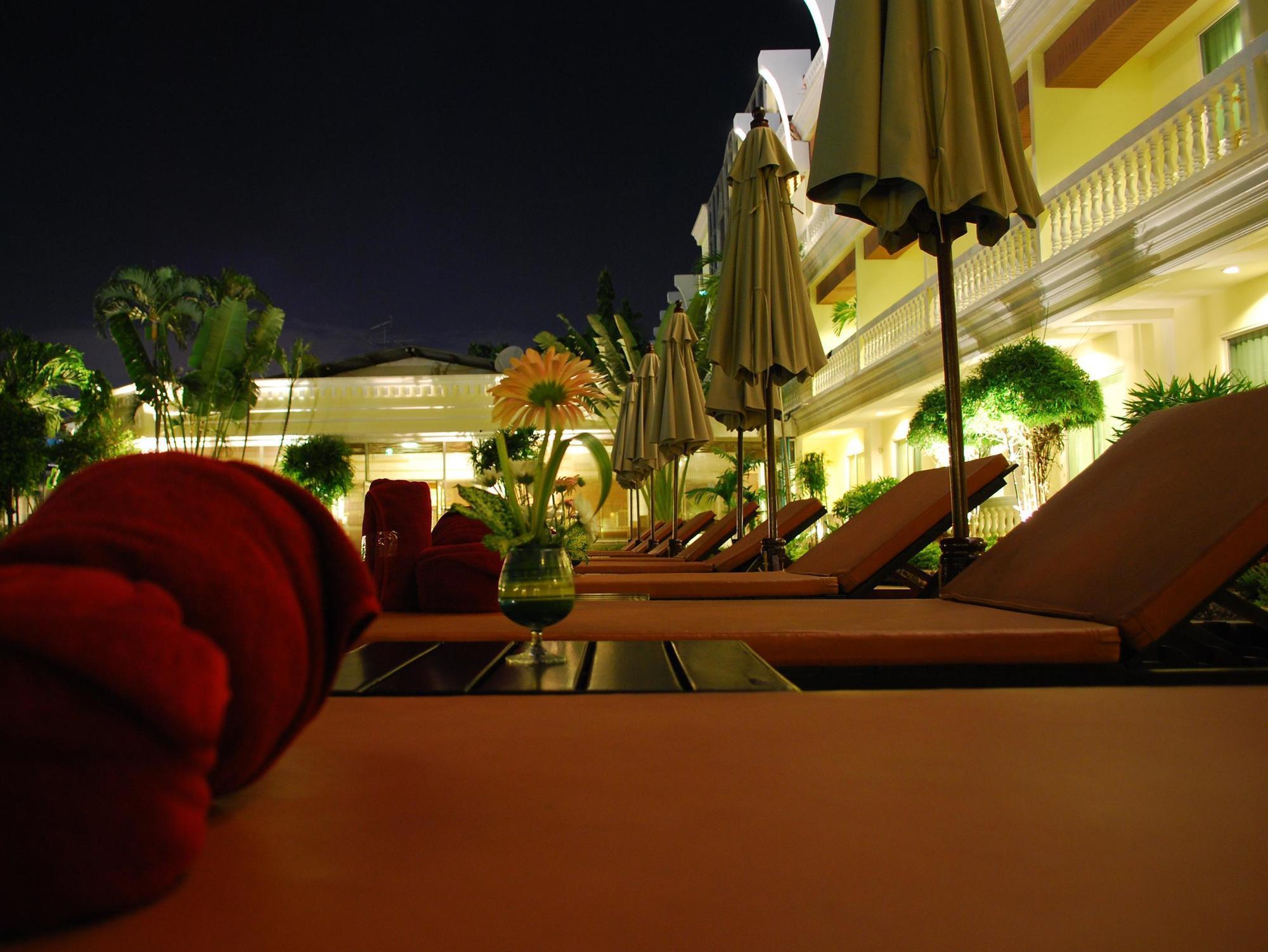 Windmill Resort Hotel Pattaja Kültér fotó