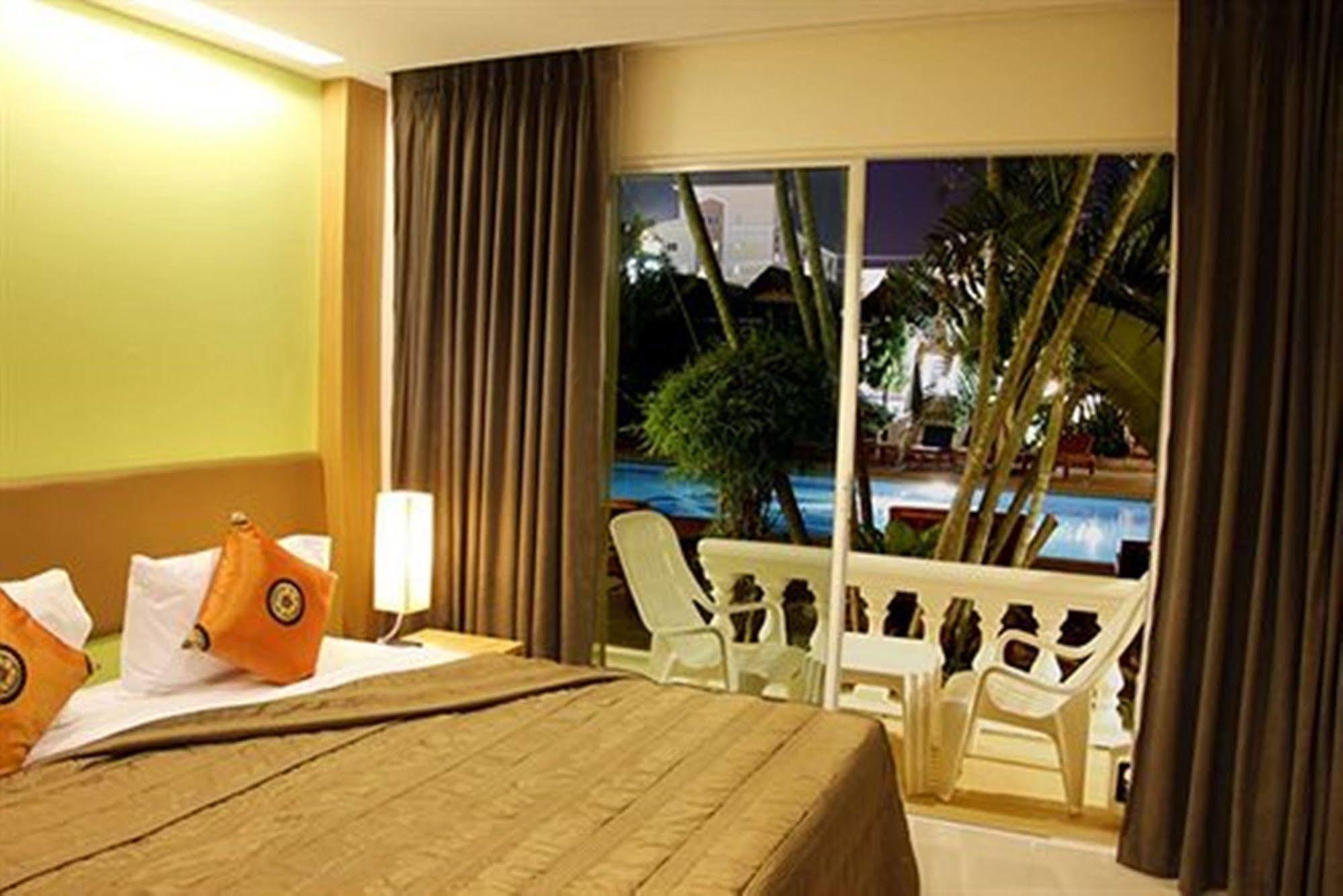 Windmill Resort Hotel Pattaja Kültér fotó