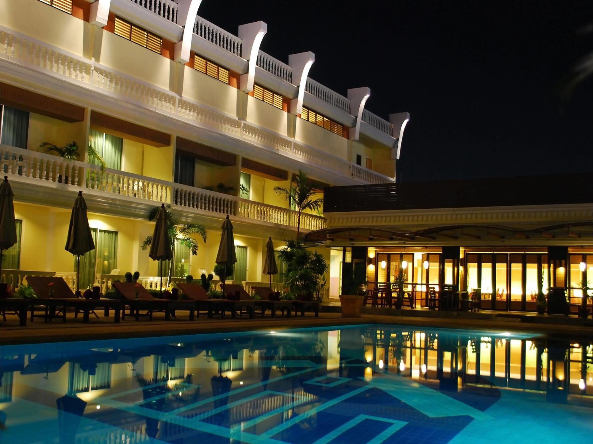 Windmill Resort Hotel Pattaja Kültér fotó