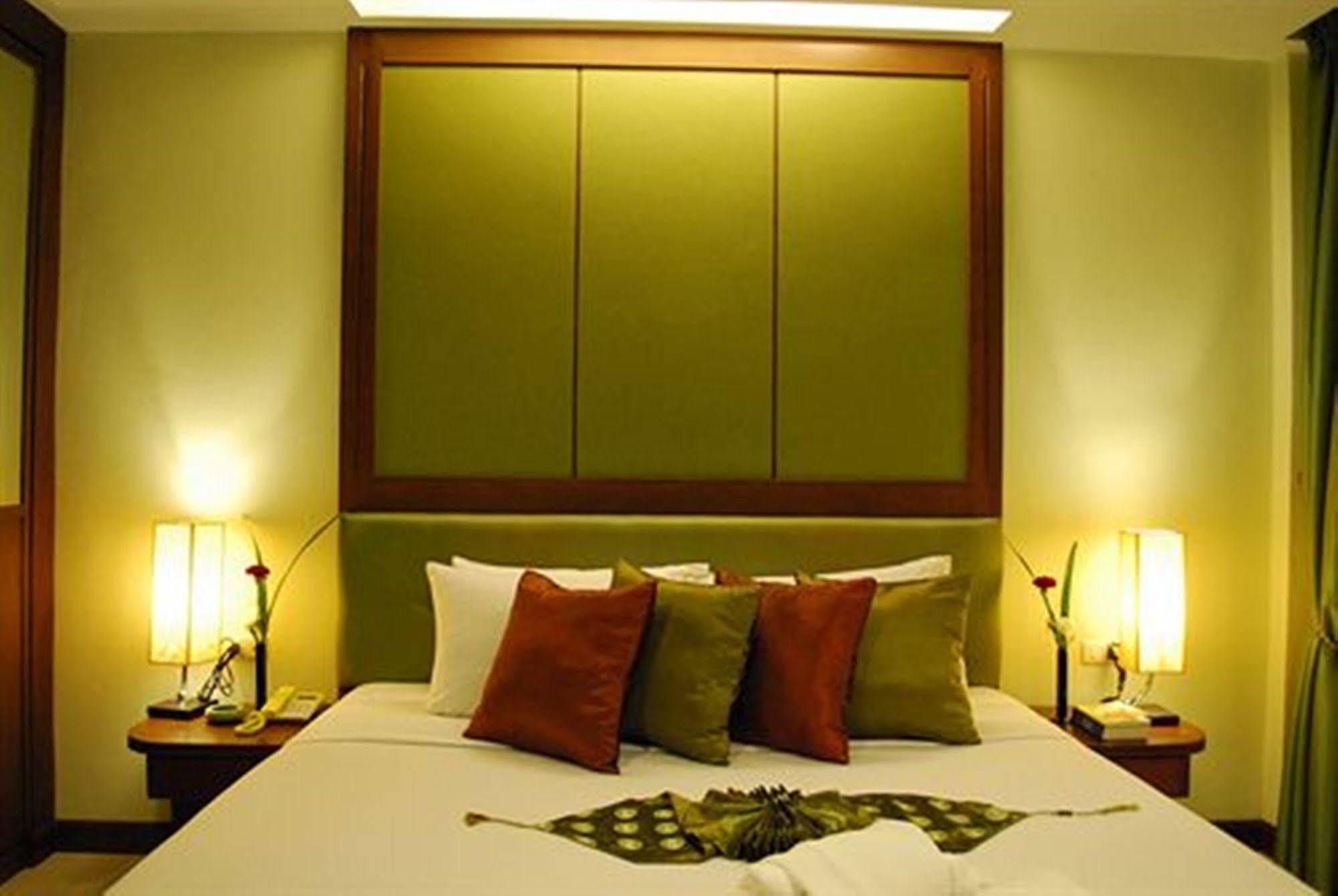 Windmill Resort Hotel Pattaja Kültér fotó
